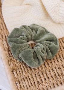 Gumka do włosów SCRUNCHIES welur szałwiowy